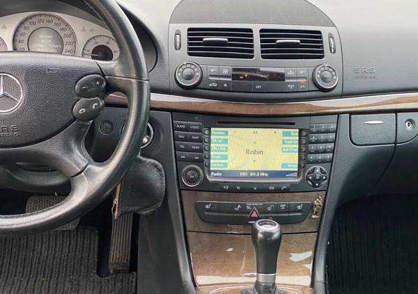 Mercedes-Benz Klasa E cena 28500 przebieg: 344000, rok produkcji 2008 z Szczecinek małe 191